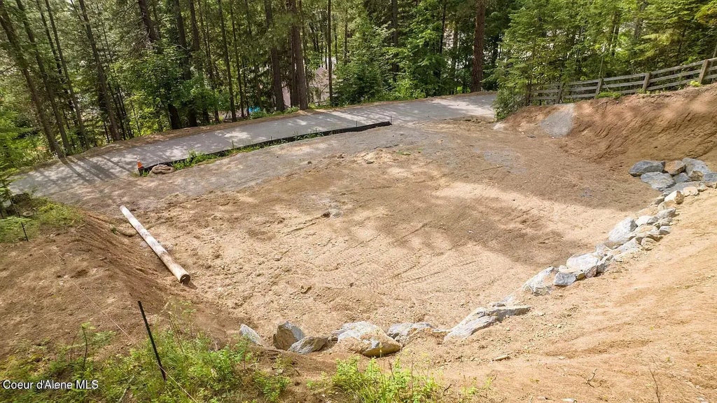 650 Park Ave, Silverton