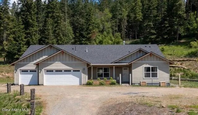 87705 Highway 3, St. Maries
