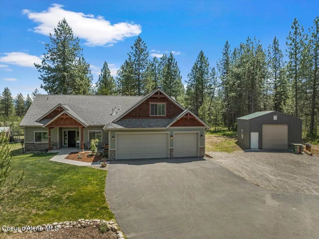 23378 N Prominence Rd, Rathdrum