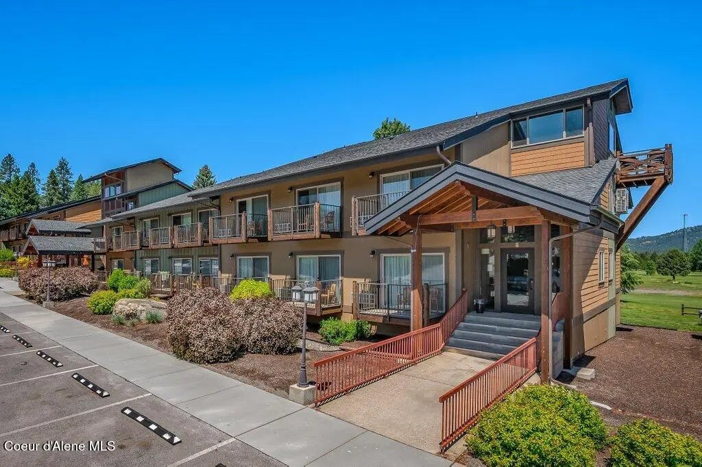 112 Holiday Loop 838, Blanchard