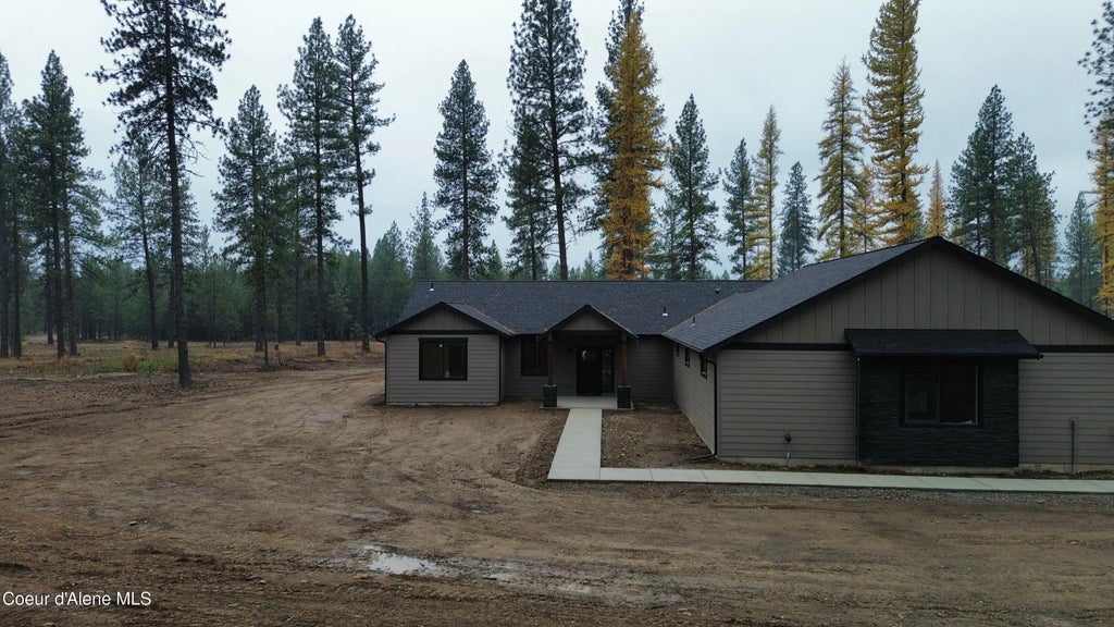 52 Wallace Ln, Blanchard