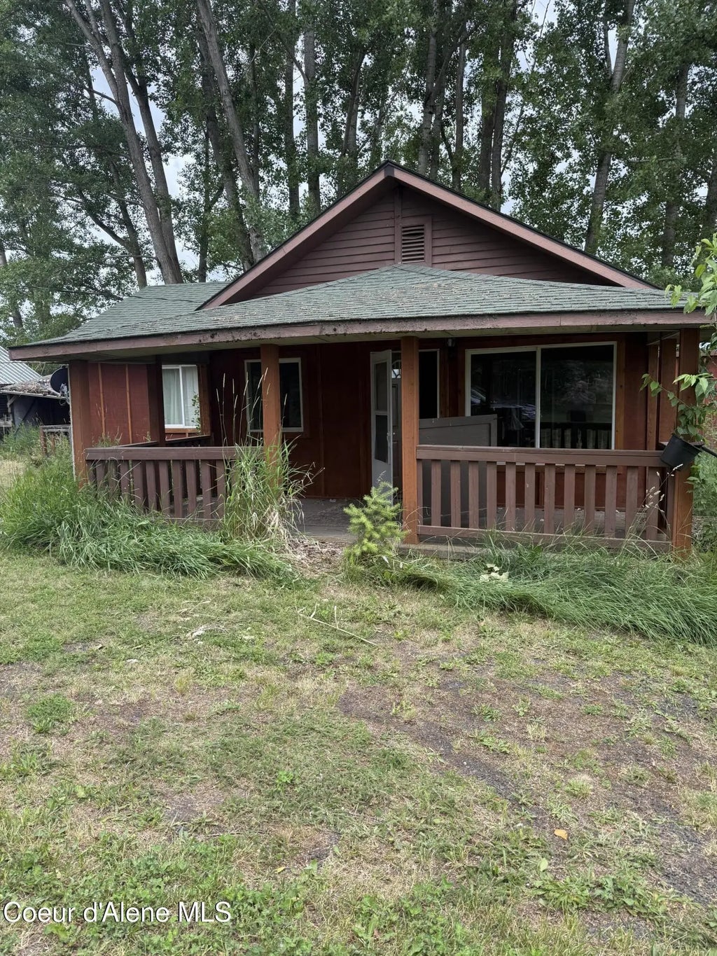 103 2nd Street, Tensed