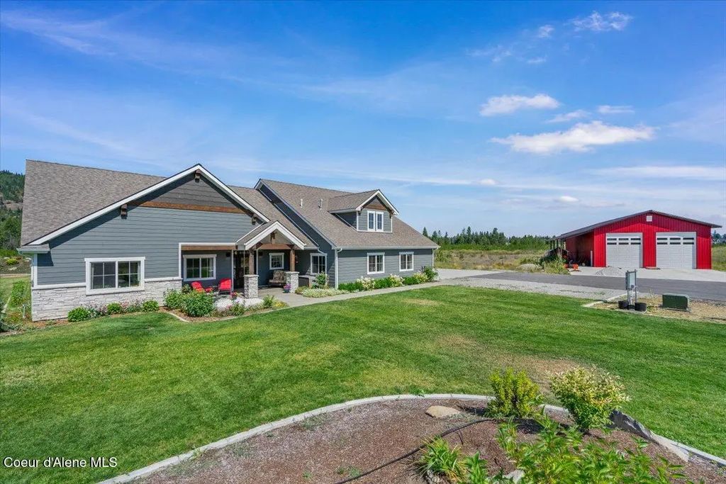 457 W Kinnerly Ct, Rathdrum