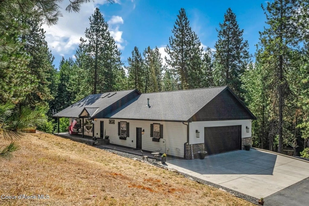 14558 N Saddle Ridge Rd & Lot 4, Rathdrum