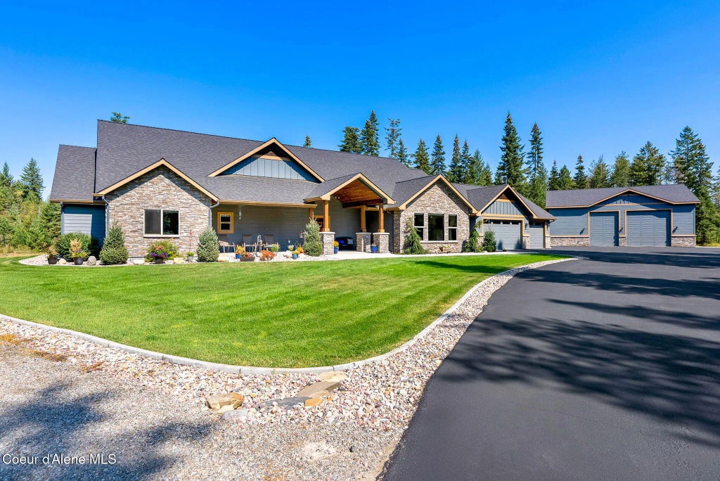 1425 E Amulet Cir, Rathdrum