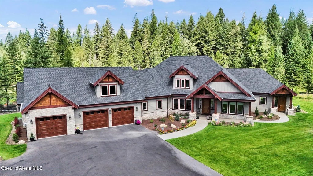 1237 E Amulet Cir, Rathdrum