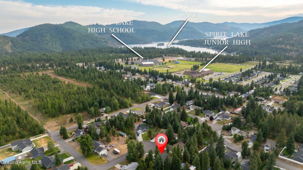 5457 Corky Ct, Spirit Lake