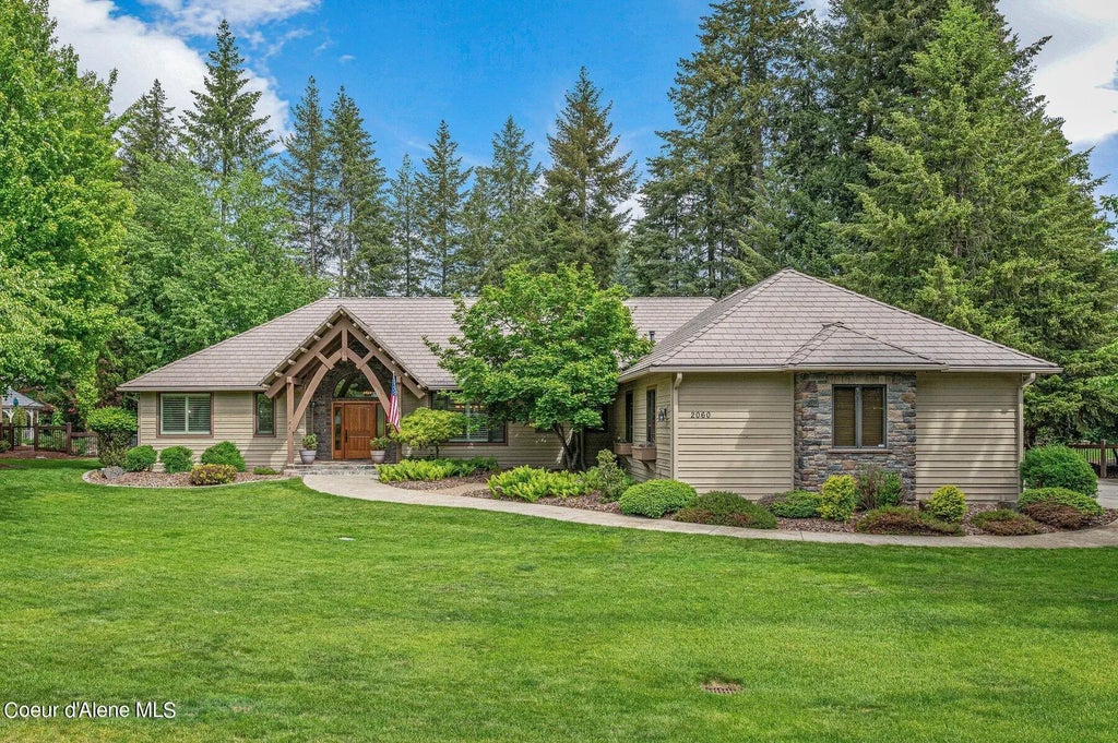 2060 E Woodstone Dr, Hayden