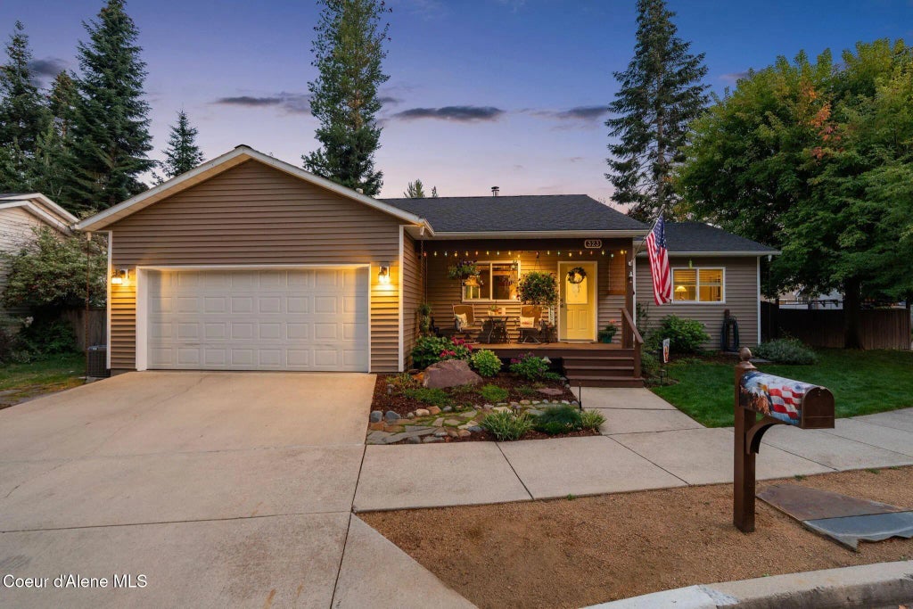 323 Alexander Way, Sandpoint