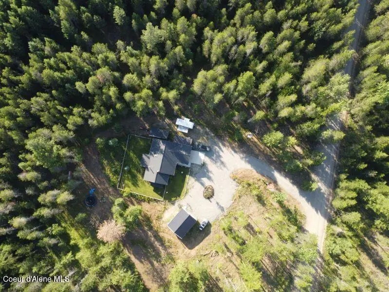 32647 N Tahoe Dr, Spirit Lake