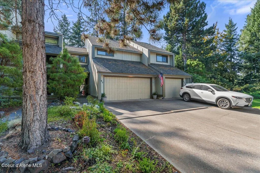 985 E Loch Lomond Ct, Hayden