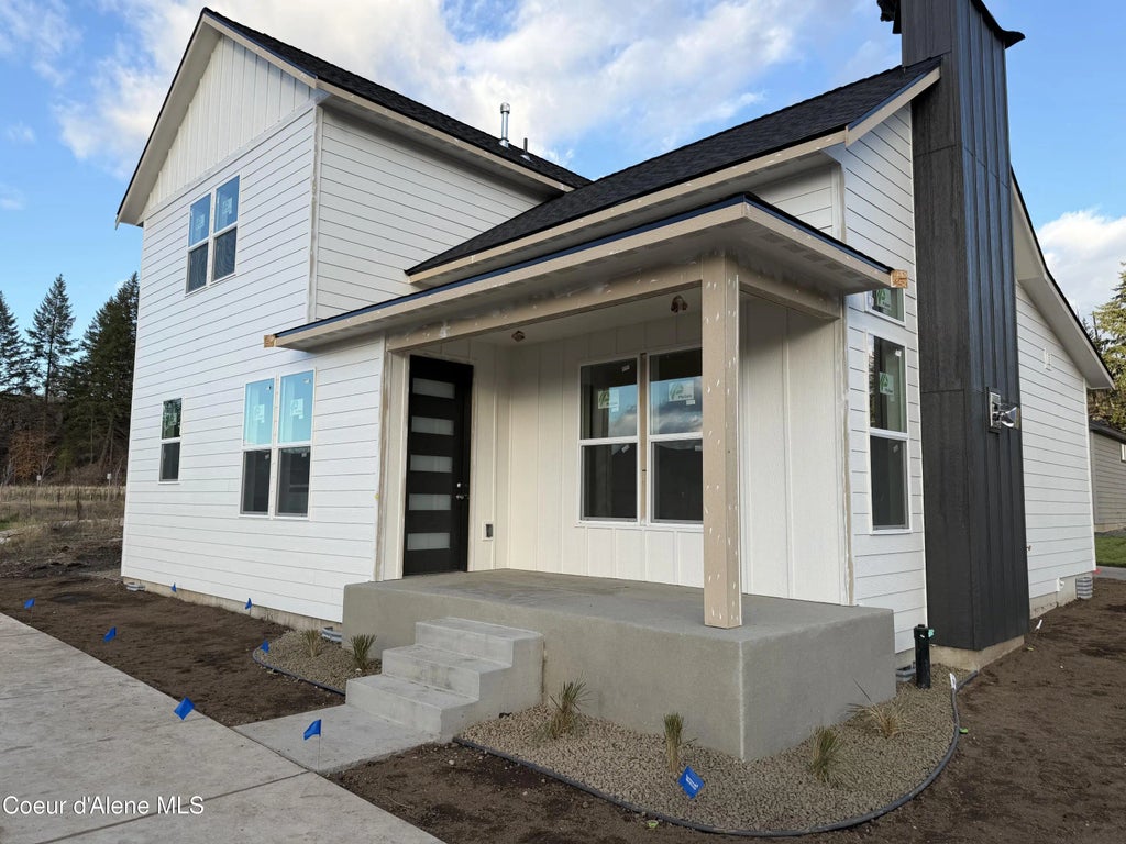 469 E Penstemon Rd, Hayden