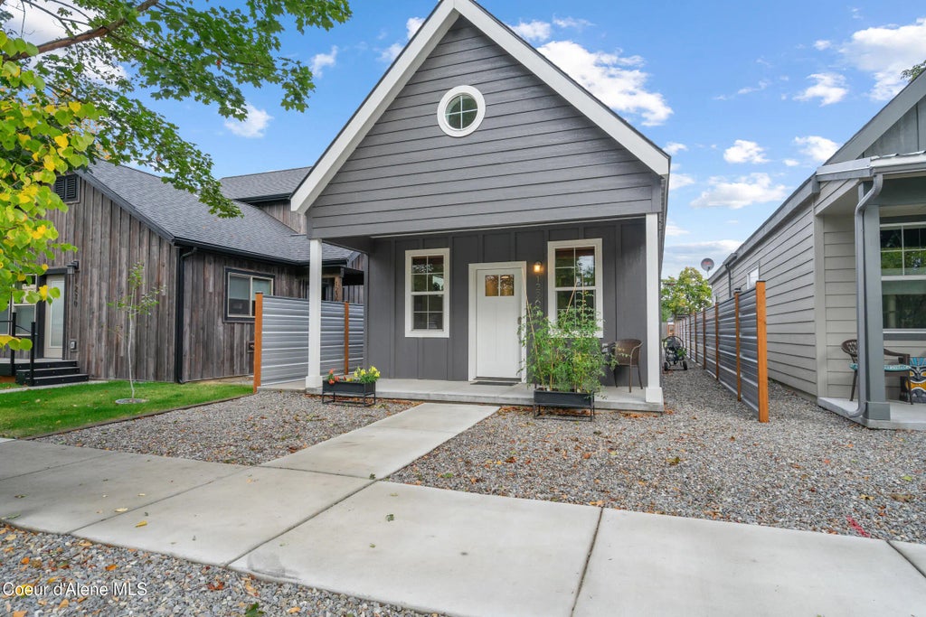 1226 Chestnut St, Sandpoint