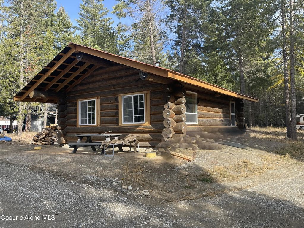 391 Champs Rd, Bonners Ferry