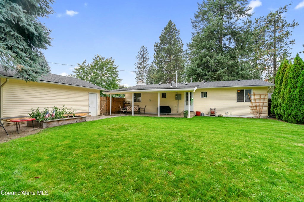 3230 N 8th St, Coeur d'Alene