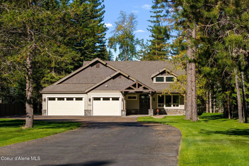 1047 Comeback Bay Ln, Sagle