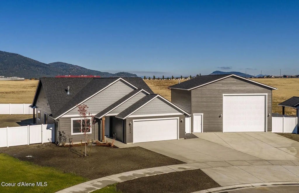 6791 W Plant Ln, Rathdrum