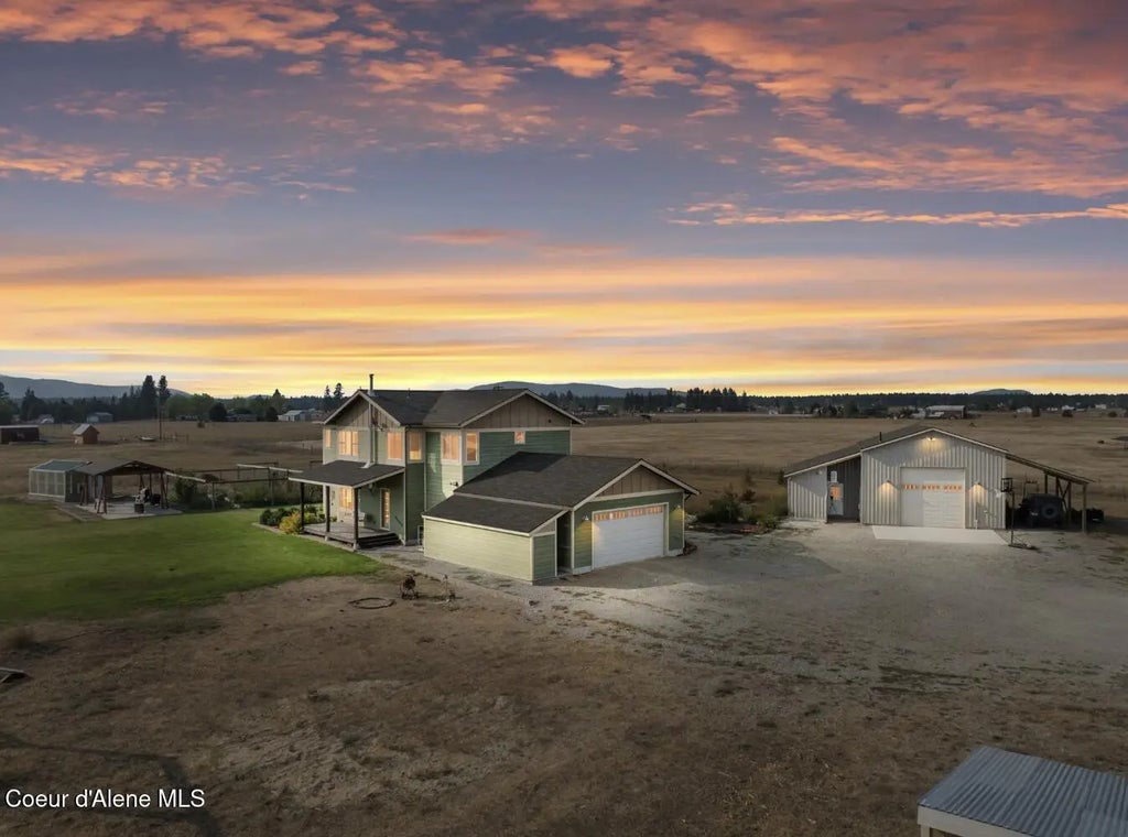 2238 E Blaine St, Athol