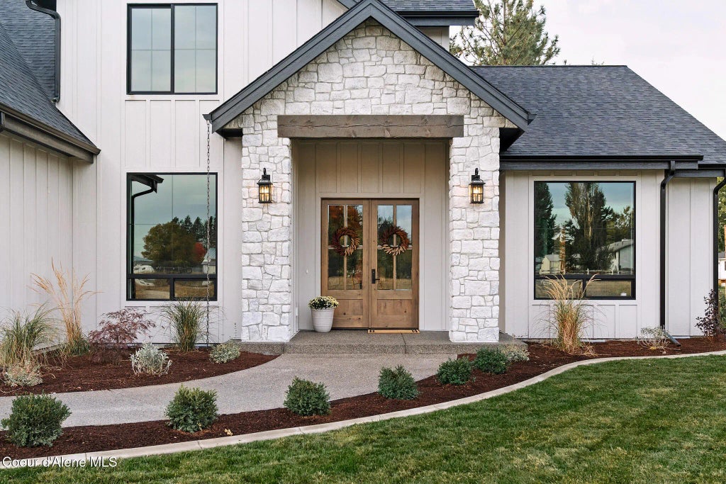 2114 W Boyles Ave, Hayden