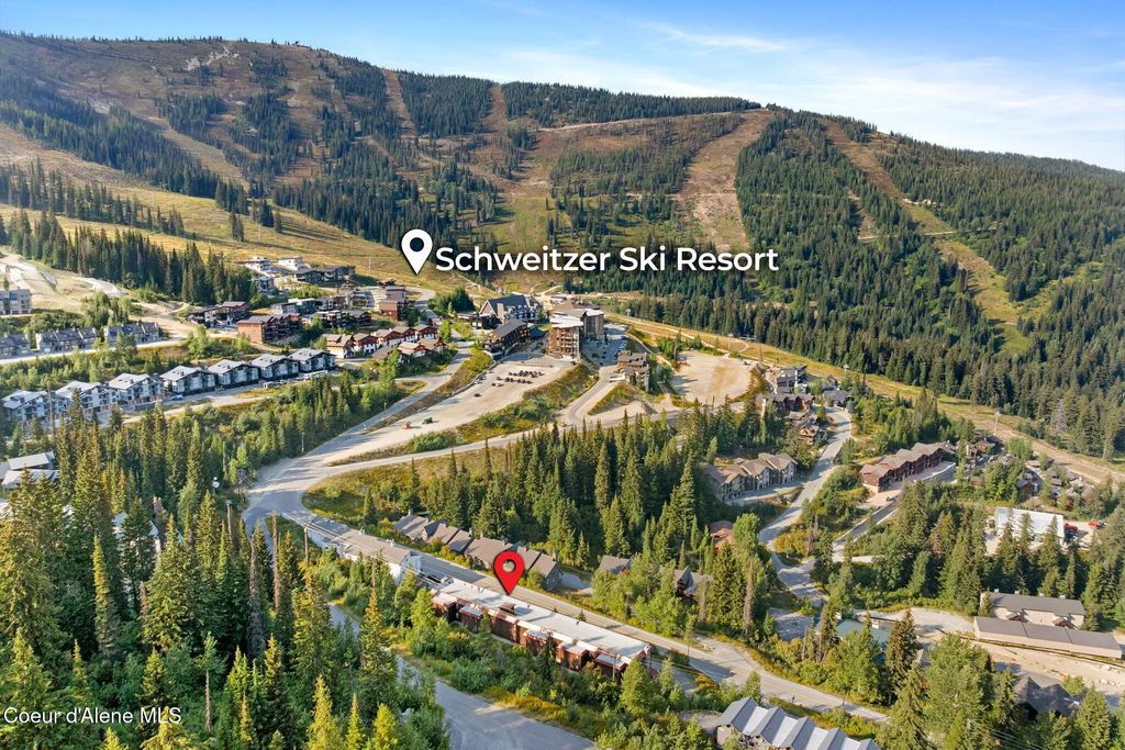8754 Schweitzer Mtn Rd 24, Sandpoint