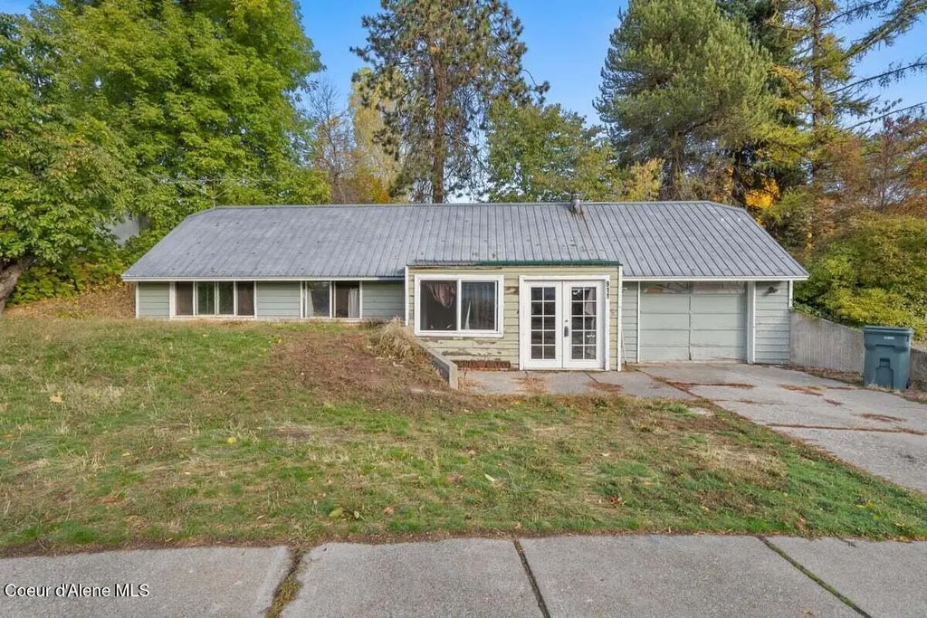 911 E Woolsey Dr, Coeur d'Alene
