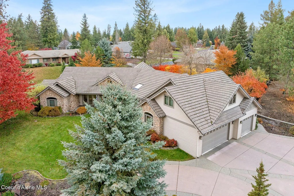 2240 E Woodstone Dr, Hayden