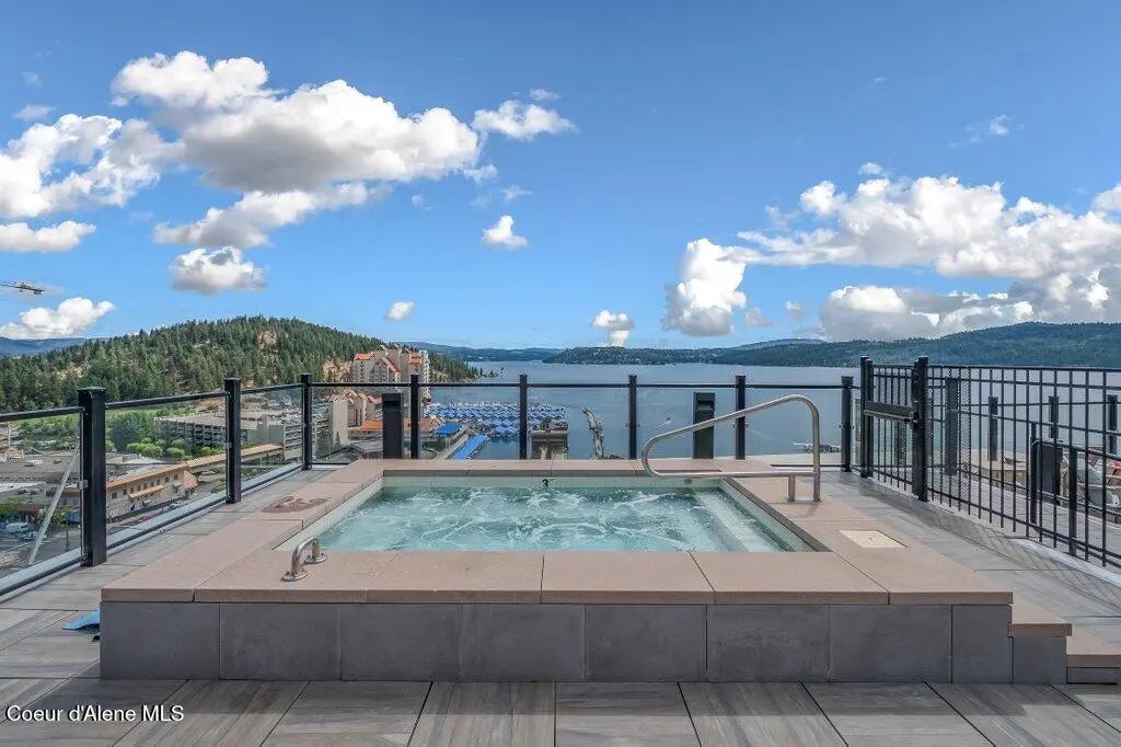 201 N 1st St #704, Coeur d'Alene