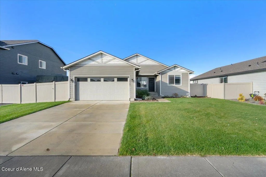 10101 N Belgrave Loop, Hayden