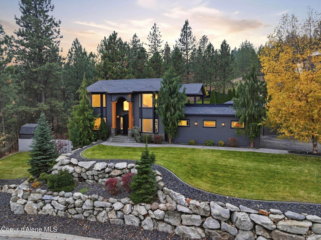 5821 N Del Rey Dr, Otis Orchards