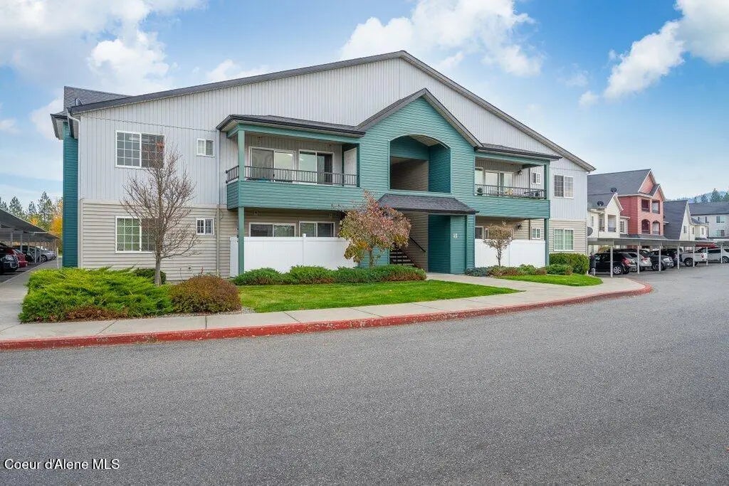 352 N Promenade Loop #103, Post Falls