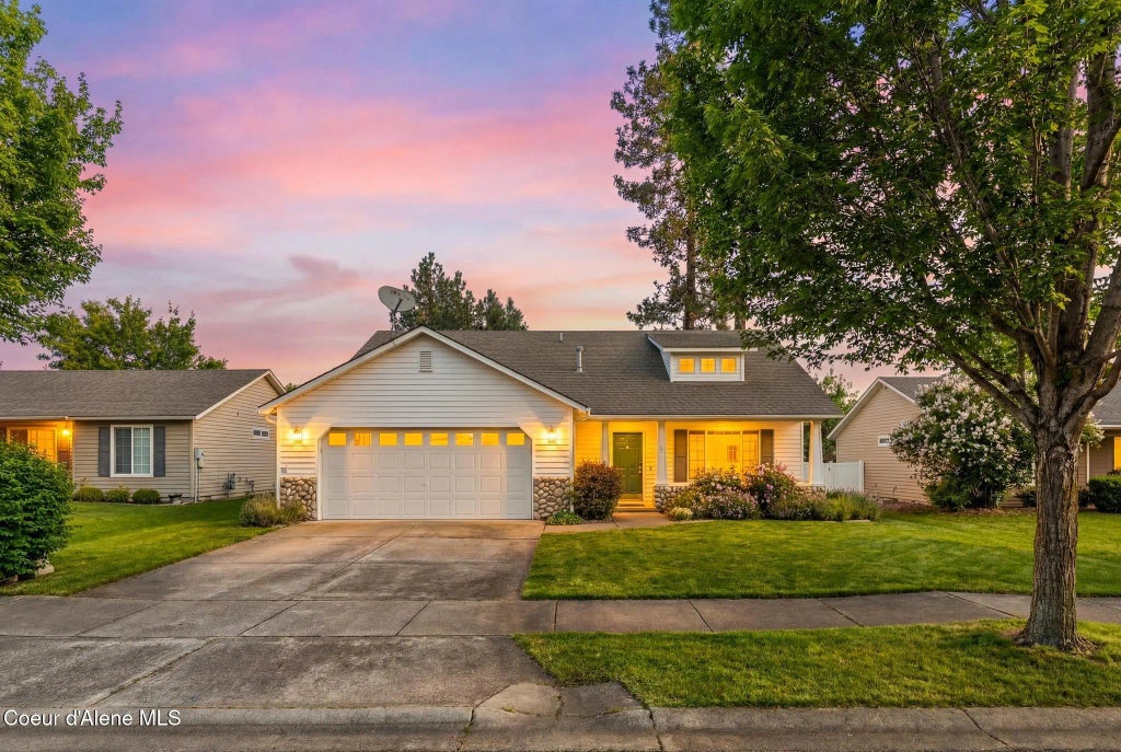 5439 E Steamboat Bnd, Post Falls