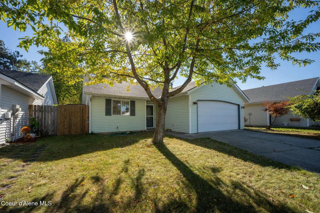 7740 N Sweet River Ct, Coeur d'Alene