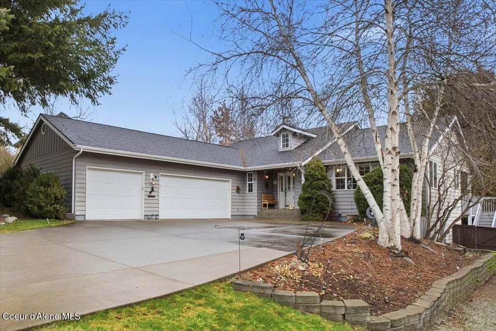 2744 N White Pines Dr, Coeur d'Alene