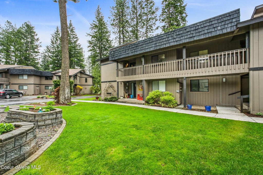 5421 W Fairway Ln 10, Rathdrum