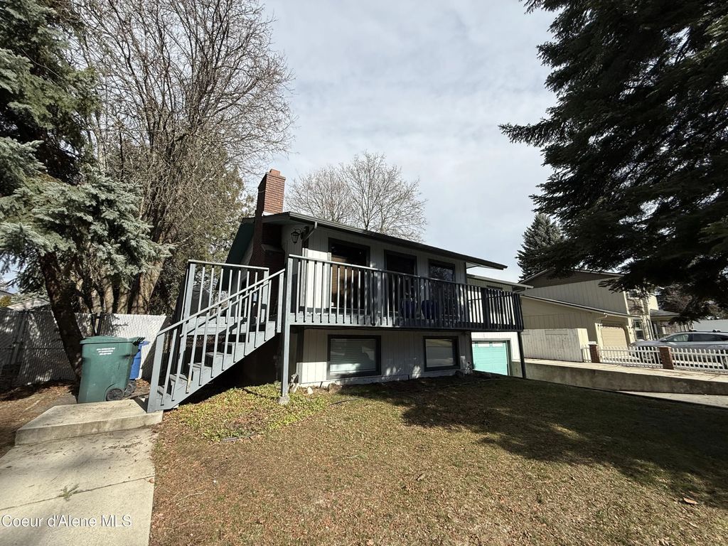 1635 E Tall Timber Loop, Post Falls