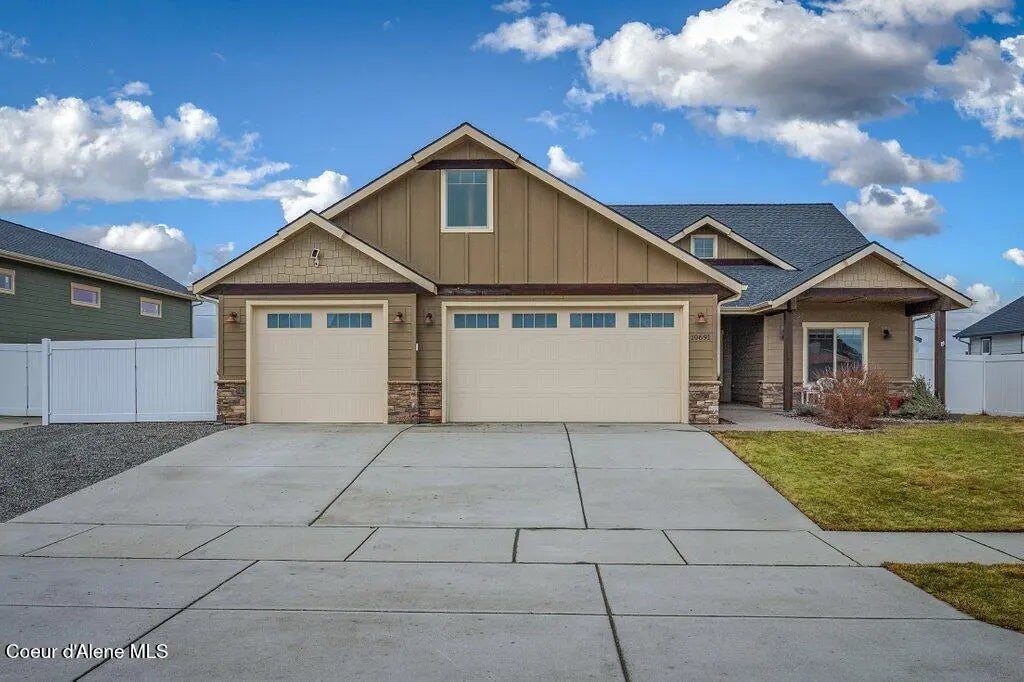 10691 N Murcia Ln, Hayden