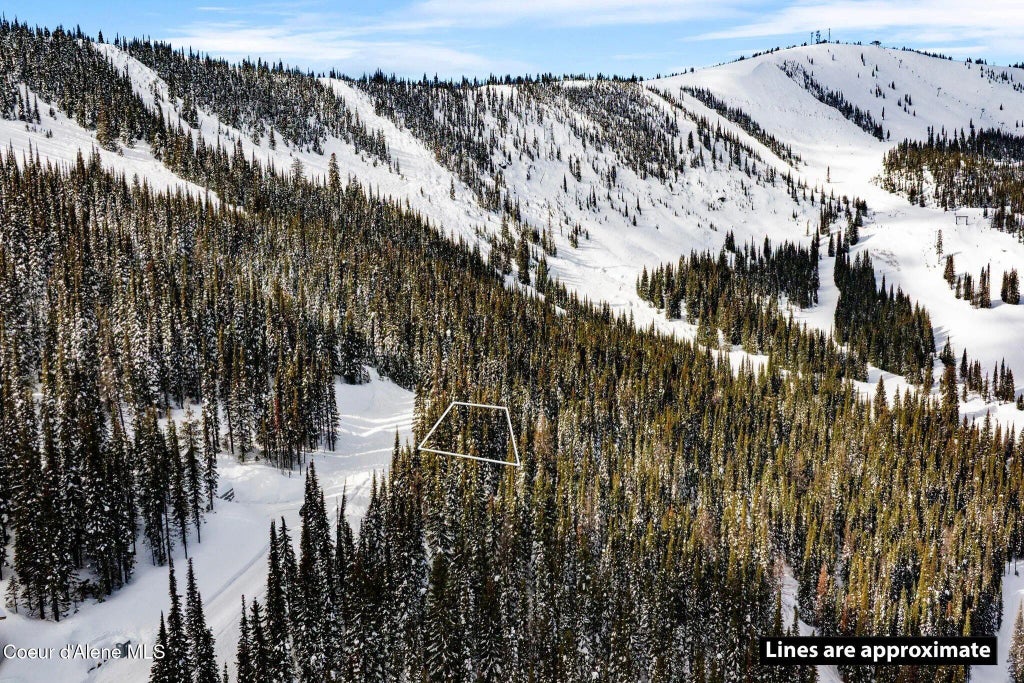 752 Tall Timber Rd, Sandpoint