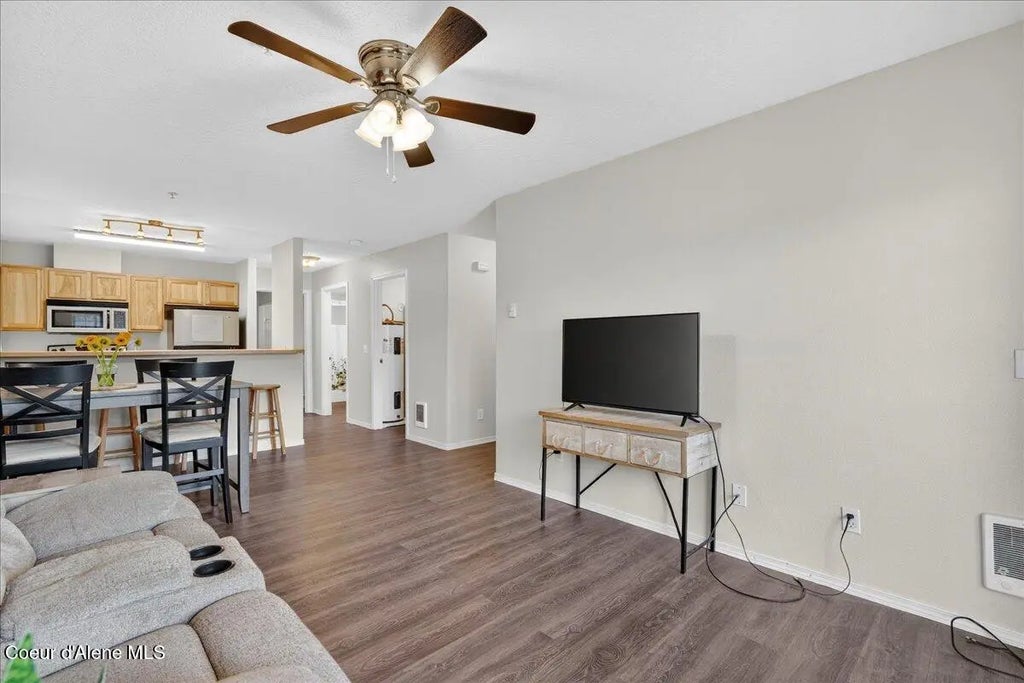 848 N Chase Rd #102, Post Falls