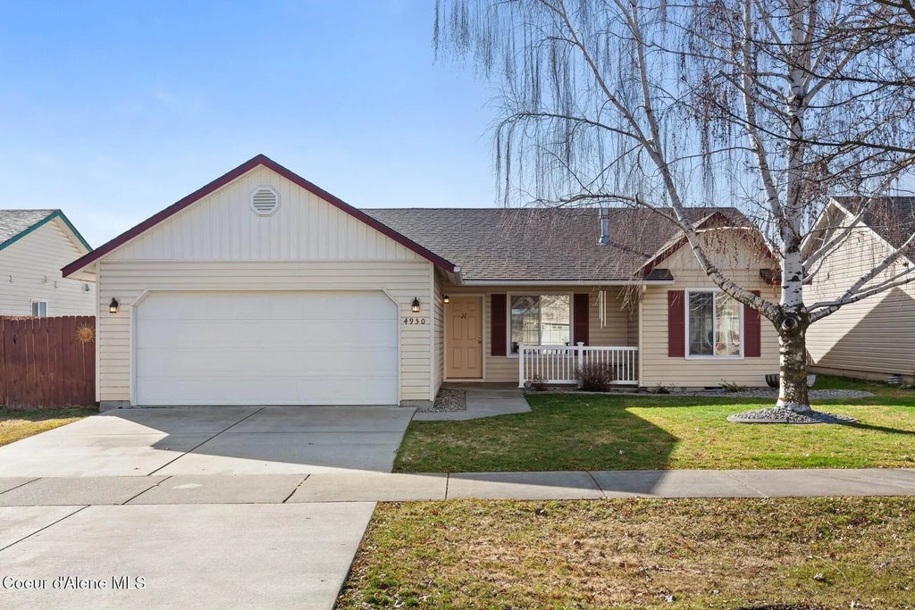 4950 W Palmwood Ln, Post Falls