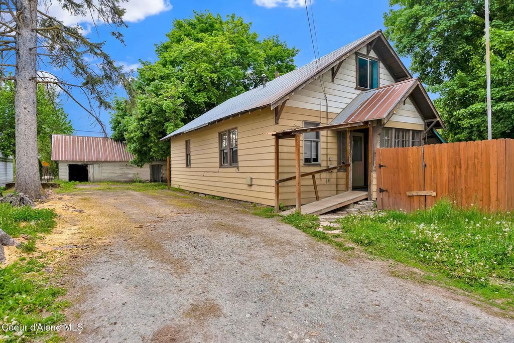 905 N Boyer Ave, Sandpoint