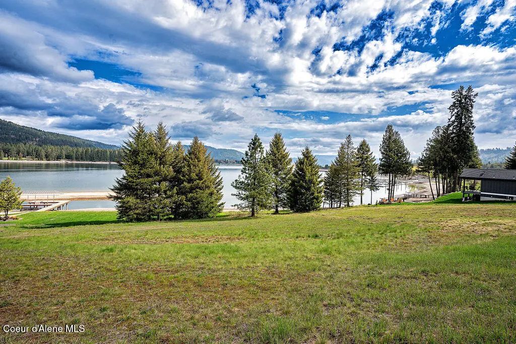 65 Sawyer Ave, Priest River