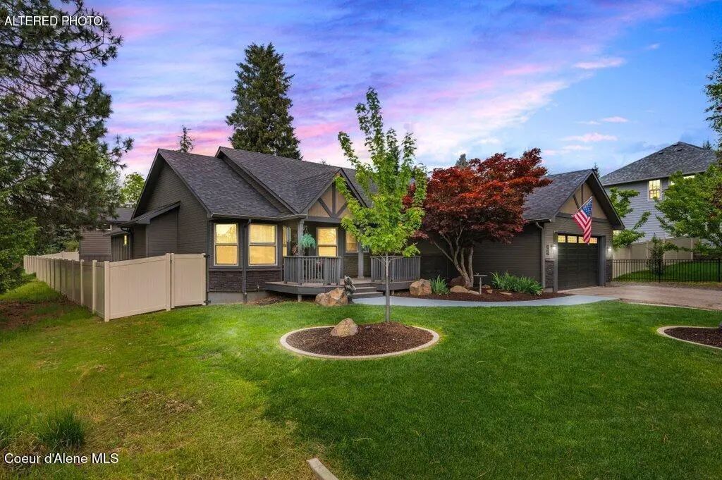 3108 E Point Hayden Dr, Hayden Lake