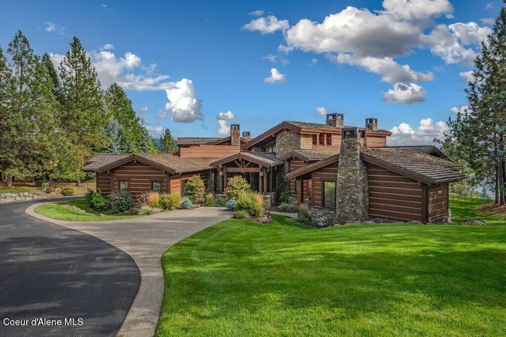 6252 W Platinum Dr, Coeur d'Alene