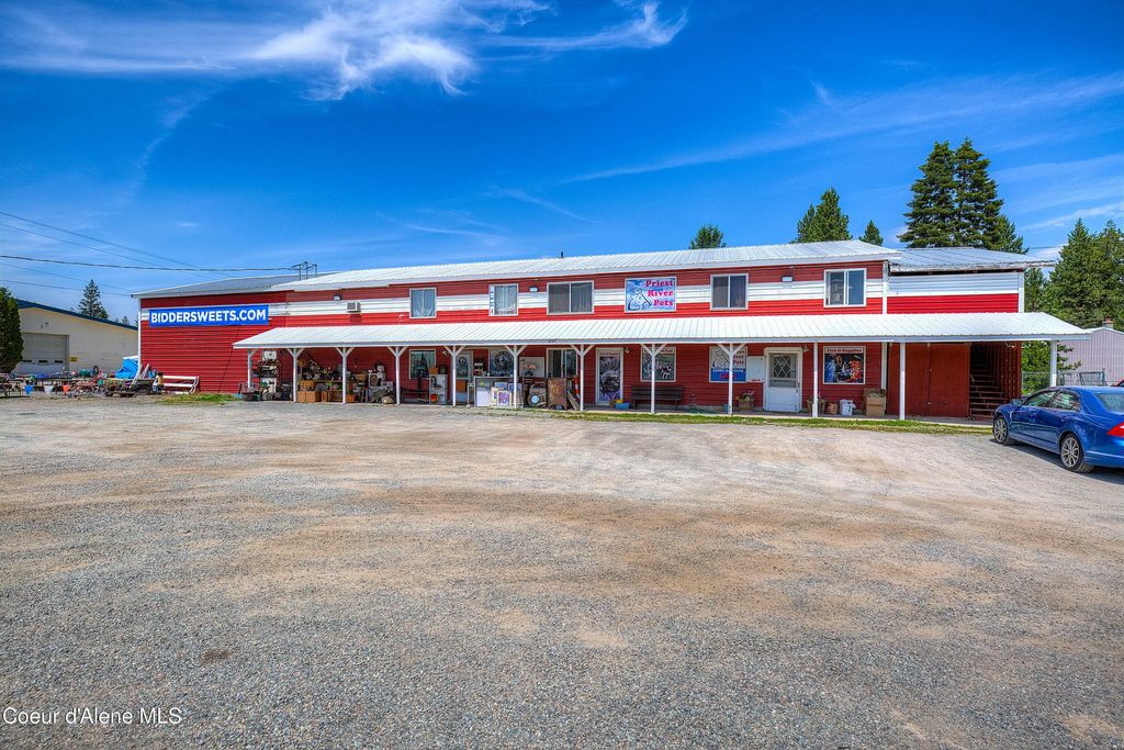 4799 Highway 2, Priest River