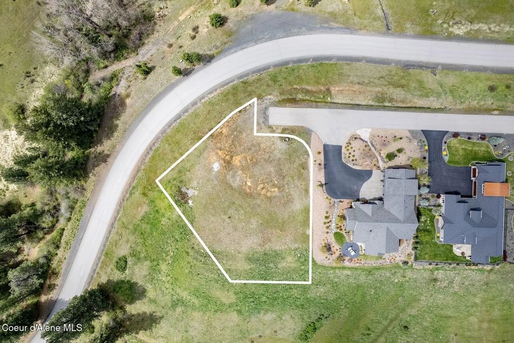 16278 S Pinot Pl, Coeur d'Alene