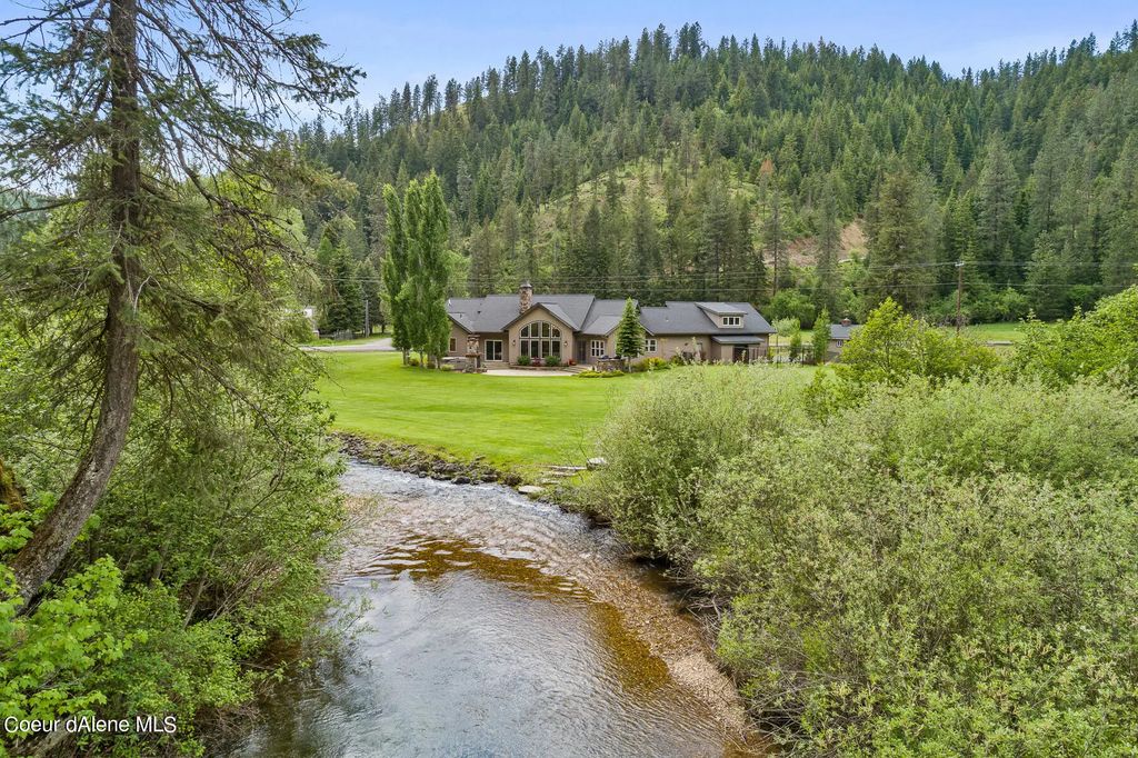 1990 S Gateway Ranch Rd, Coeur d'Alene