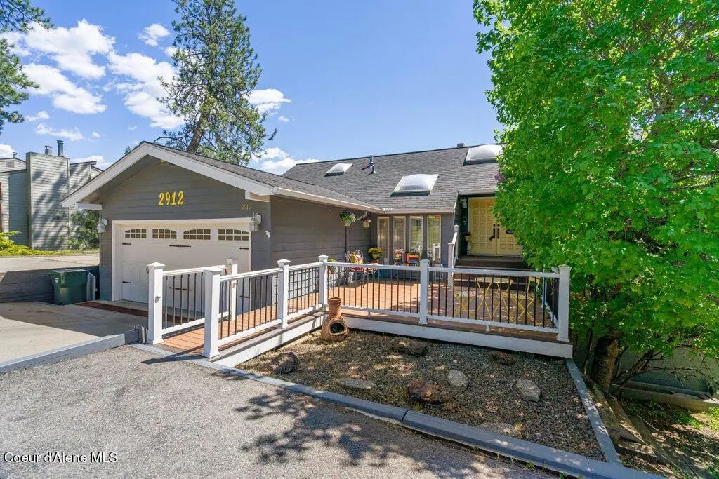 2912 E Fernan Hill Rd, Coeur d'Alene