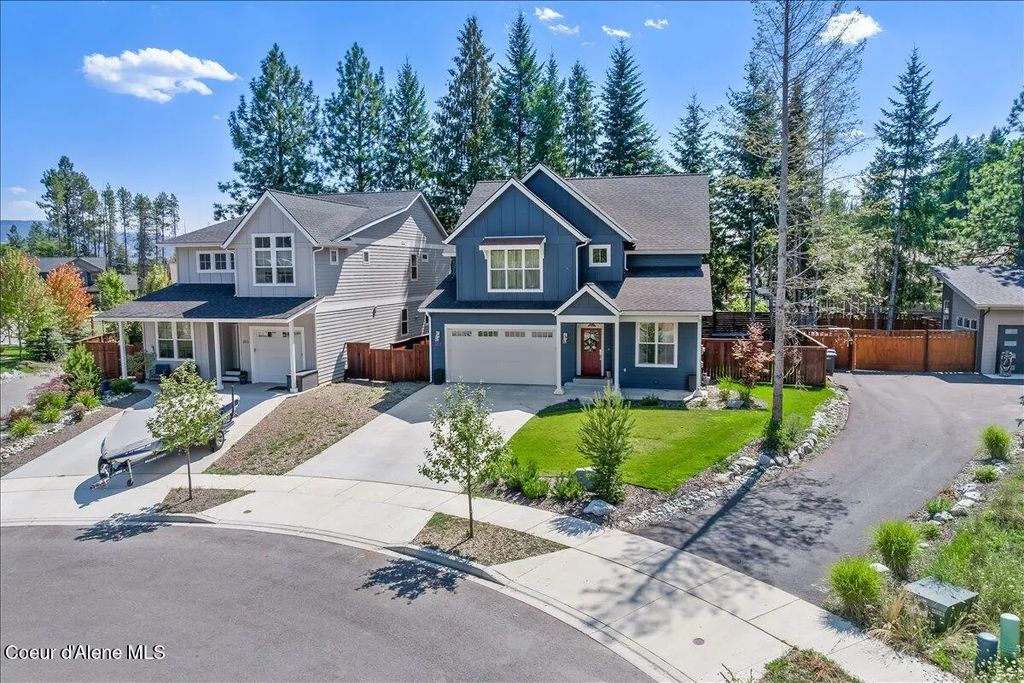 207 Madera Drive, Sandpoint