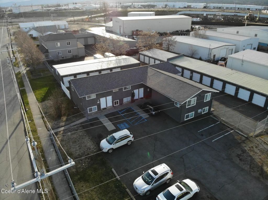 3004 E Boone Ave, Spokane