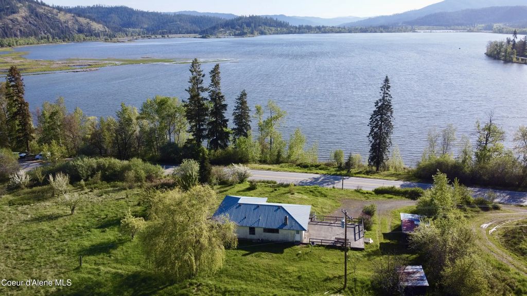 34406 State Highway 3, St. Maries